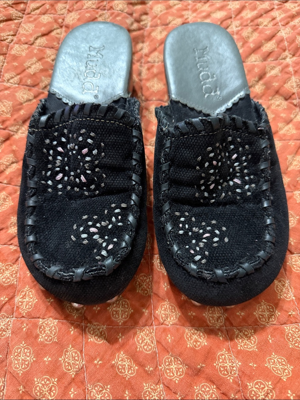 Vintage Mudd “Rosey” Clogs